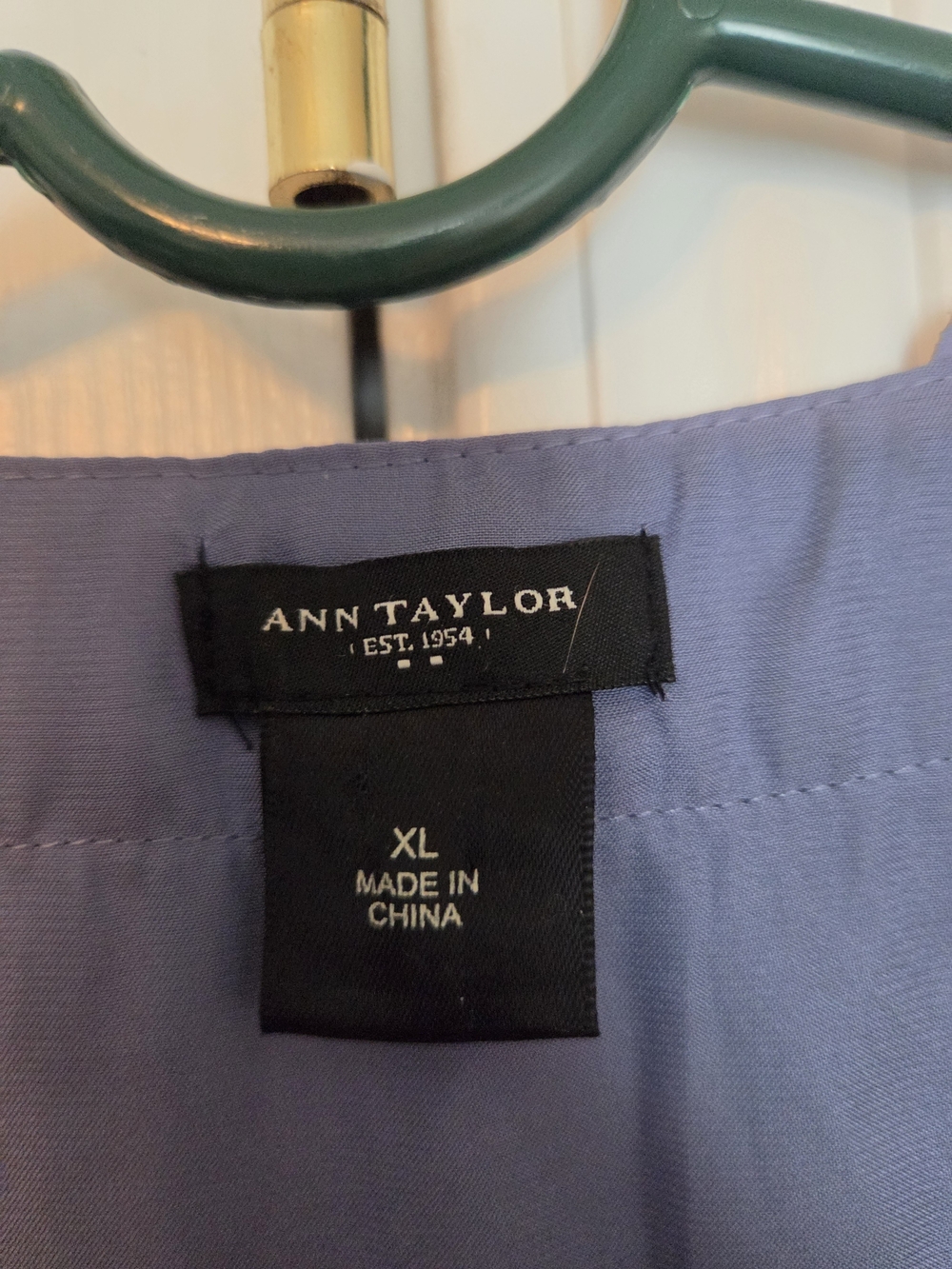 Ann Taylor Light Blue Sleeveless Floral Trim Button-Front Blouse - Picture 2 of 2